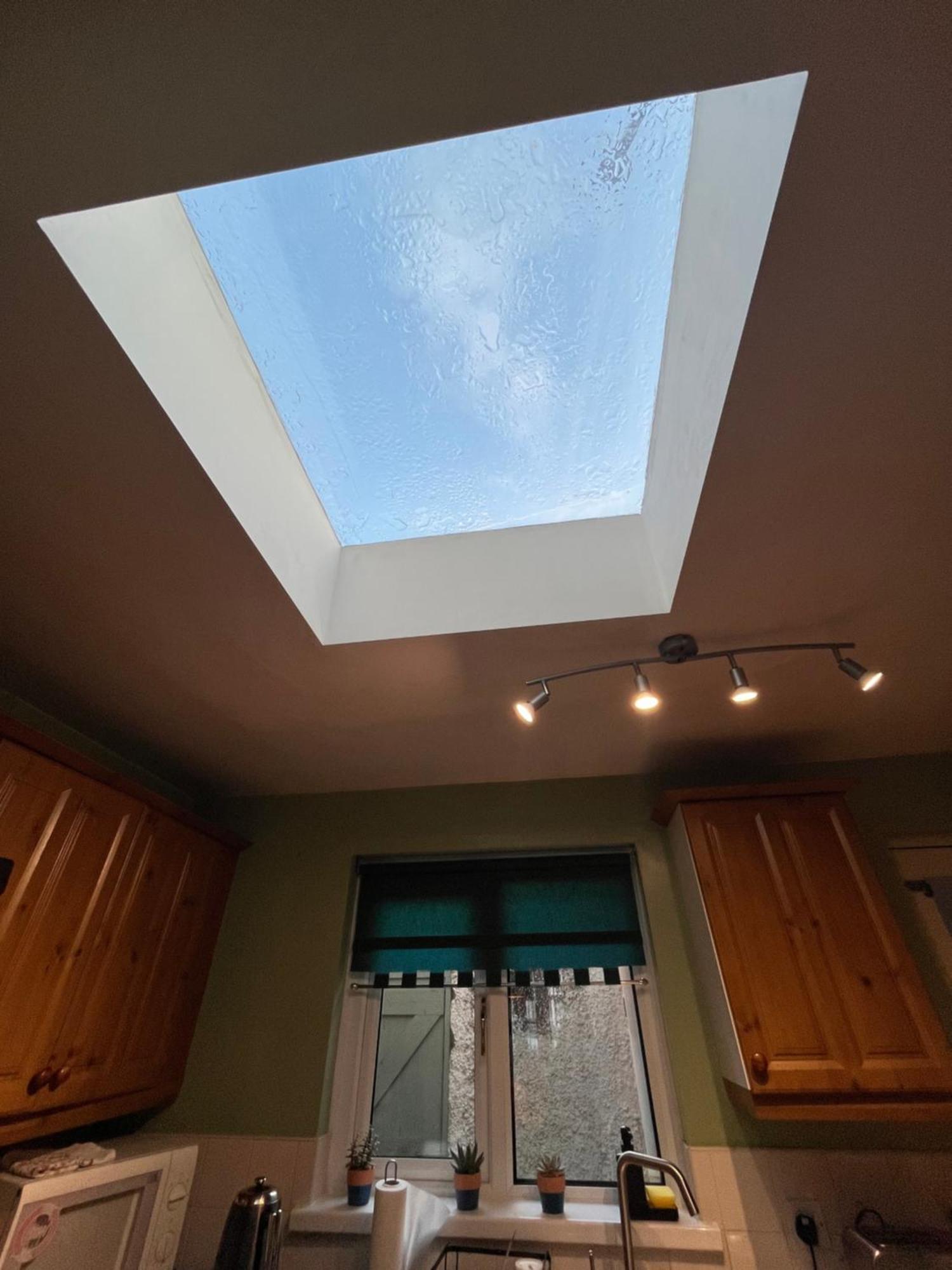J&S Downtown Sky Attic House Apartment Belfast Exterior photo